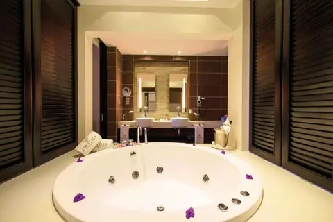 Crystals Beach Resort Belle Mare in Quatre Cocos VCA — foto 22