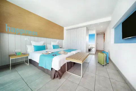 Akeah Broncemar Maspalomas in Santa María de Guía de Gran Canaria — foto 15
