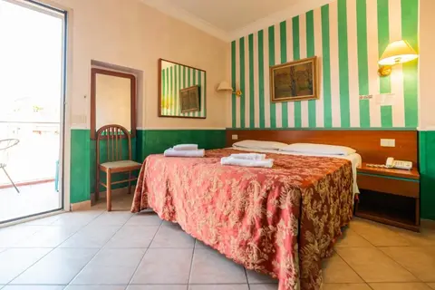 Hotel Center 3 in Rome — foto 24