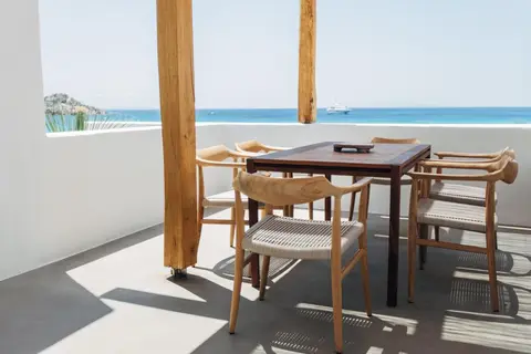 Branco Mykonos in Πλατύς Γιαλός — foto 23