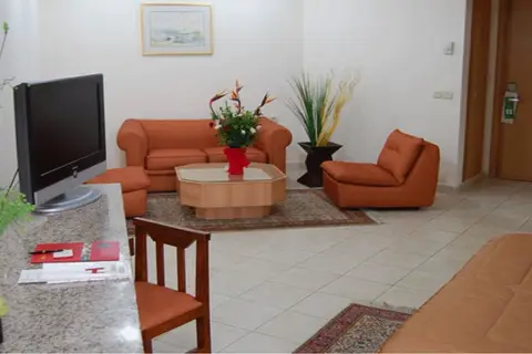 Diplomat Hotel in Tunis — foto 7