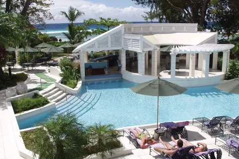Savannah Beach Club Hotel & Spa in Christchurch — foto 5