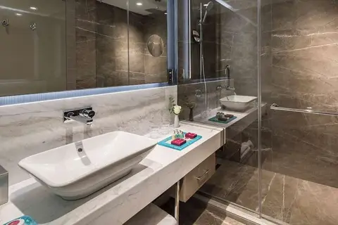 Crowne Plaza Istanbul Florya in Bakırköy — foto 13