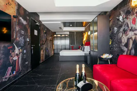 SO City Hotel in San Ġiljan — foto 5