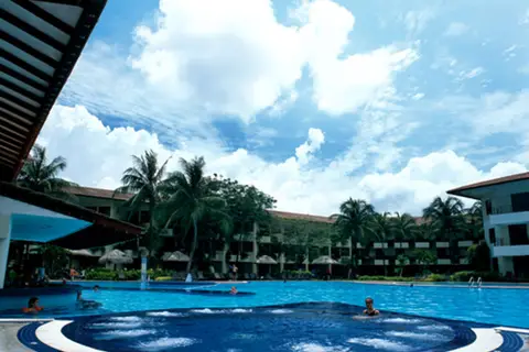 Holiday Villa Beach Resort & Spa in Pantai Tengah — foto 23