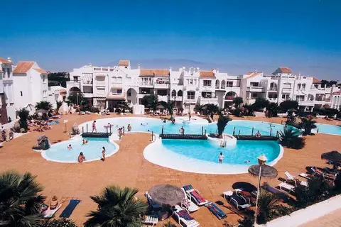 Apartamentos Golf Center Pueblo in Roquetas de Mar — foto 18