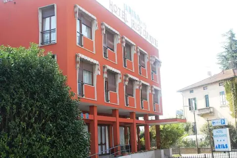 Hotel Aries in Lesa