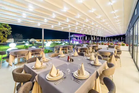 Laki Hotel & Spa in Коњско — foto 7