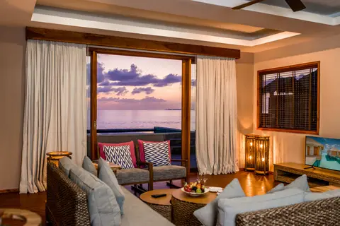 Kudafushi Resort & Spa in Rah Gili Maldives — foto 30