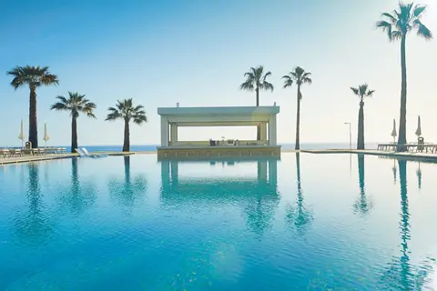 Sunrise Jade Hotel in Παραλίμνι — foto 3