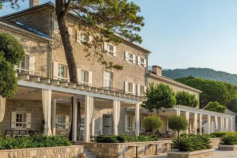 Lazure Hotel & Marina foto 1