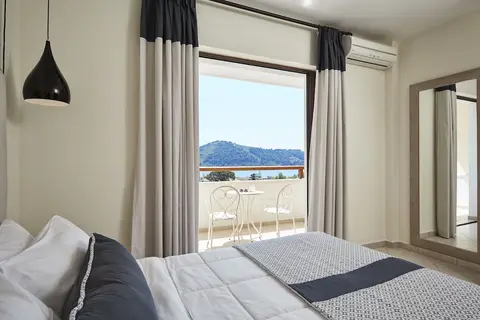 Skiathos Living in Καλύβια — foto 23