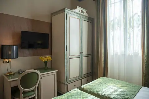 Hotel Donatello Florence in Florence — foto 20