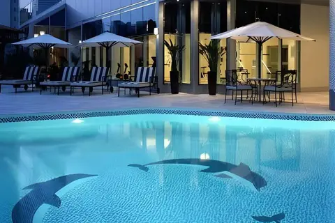 Corniche Hotel Abu Dhabi in الدَّانَةْ — foto 2