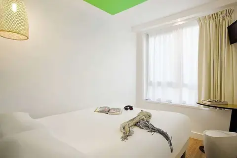 Ibis Styles Paris Buttes Chaumont in Parijs, foto 3