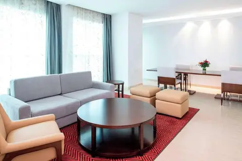 Four Points by Sheraton Sharjah in Dubai — foto 11