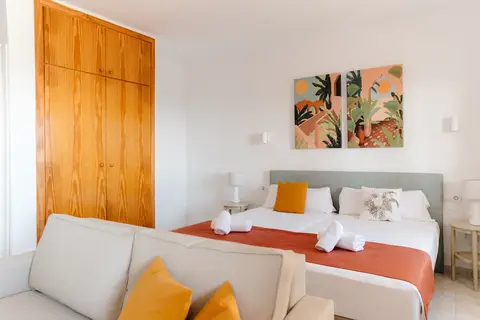 Apartamentos Moon Dreams Cabo de Baños in Cala en Blanes — foto 16