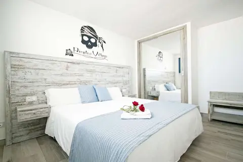 Pirates Village Apartments in Calvià, foto 5