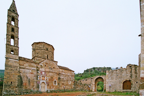 PIERIDES Suites & Studios foto 21