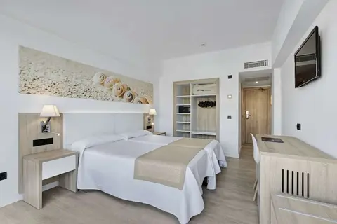 THB Cala Lliteras in Capdepera — foto 3