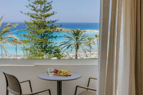 Nissi Beach Resort in Ayia Napa — foto 11