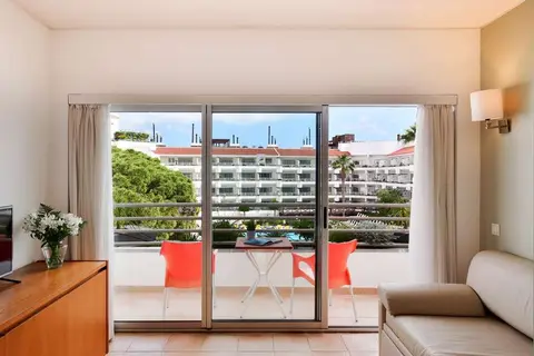 Aqualuz Lagos by The Editory in Lagos, foto 6