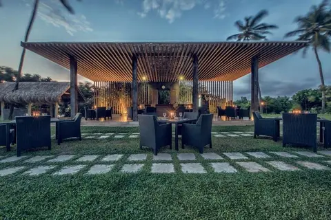 Suriya Luxury Resort in Waikkala — foto 7