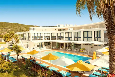 Nasos Hotel & Resort in Moraitika