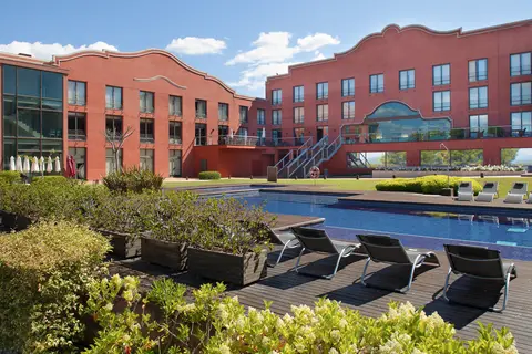 Dolce by Wyndham Barcelona Resort in Sant Esteve Sesrovires — foto 20
