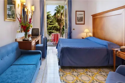 Grand Hotel Continental Sorrento in Sorrento — foto 2