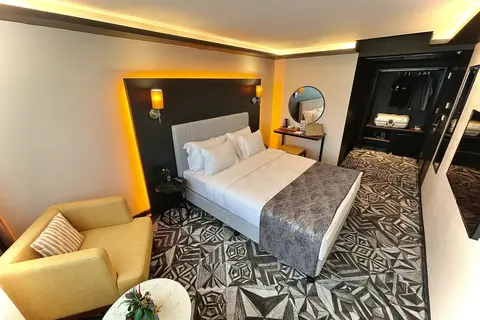 Weingart Hotel in Fatih — foto 18