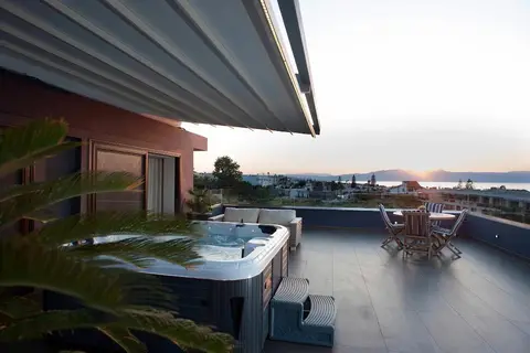 Frideriki Studios & Apartments in Plataniás