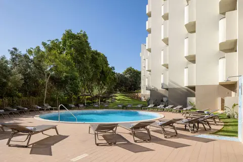 Holiday Inn Algarve Albufeira in Albufeira