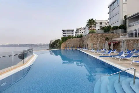 Ramada Plaza by Wyndham Antalya in Muratpaşa