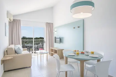 Pierre Vacances Apartamentos Menorca Cala Blanes in Cala en Blanes — foto 21