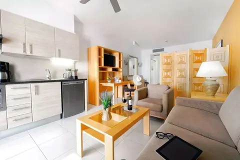 Hollywood Mirage in Arona — foto 15
