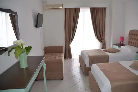 Epirus Hotel in Saranda — foto 20