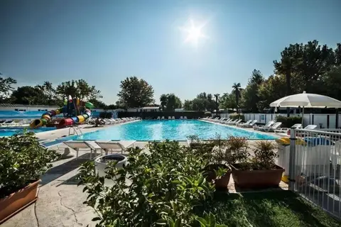 Camping Butterfly Village in Peschiera del Garda