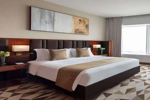 The Bentley Luxury Hotel & Suites Doha in Doha — foto 5