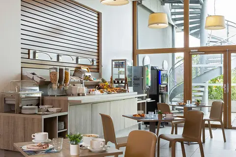 Neho Suites Porte de Geneve-Gare Annemasse in Annemasse, foto 8
