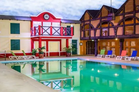 Attractie- en Vakantiepark Slagharen foto 32