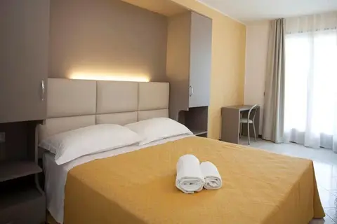 Hotel Bella Lazise in Colà di Lazise — foto 2