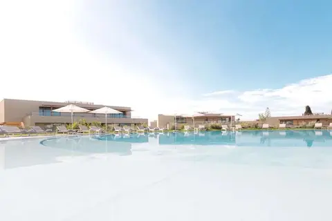 White Shell Beach Villas in Lagoa