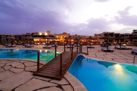 Bliss Nada Beach Resort in بور غالب — foto 13