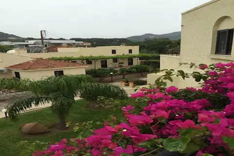 Summerland Hotel & Bungalows in Ιαλυσός — foto 19