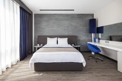 Ramada Hotel & Suites by Wyndham Izmir Kemalpasa in Konak, foto 30