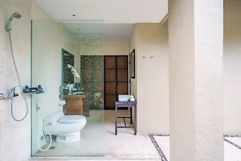 KAYUMANIS SANUR PRIVATE VILLAS &SPA in Denpasar — foto 13