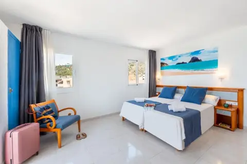 Apartamentos Vibra Calima in Sant Antoni de Portmany — foto 18