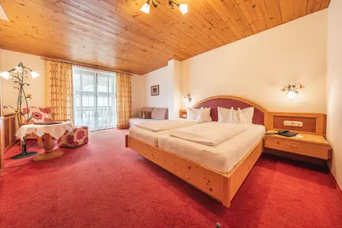 Hotel Krimmlerfälle in Kaltenbach — foto 17