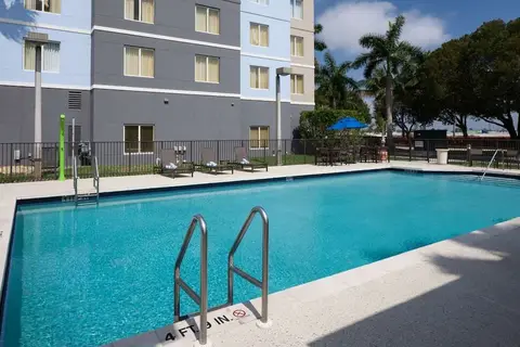 Homewood Suites Miami Airport Blue Lagoon in Miami — foto 10